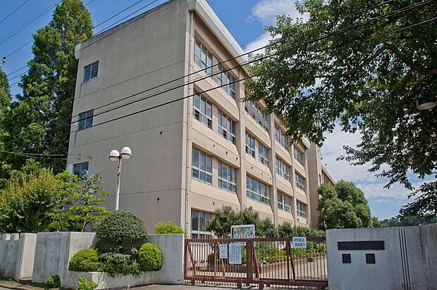 狭山市立笹井小学校（454m）