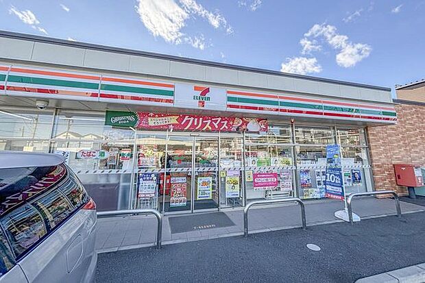 セブン-イレブン 狭山北入曽店 546m