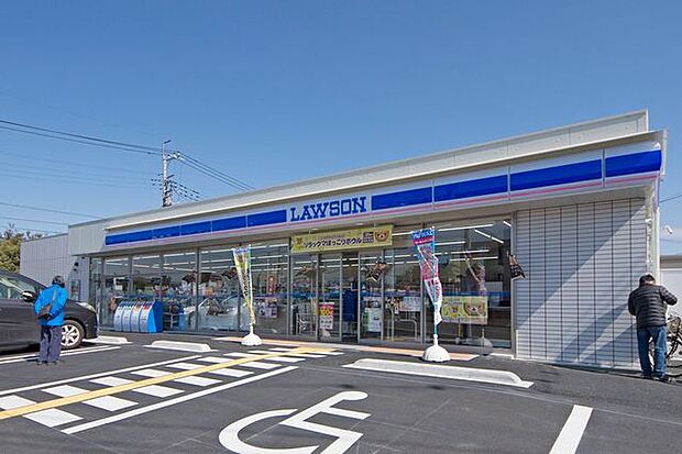 ローソン狭山祇園店 徒歩8分。 610m