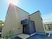 幡生駅より徒歩23分 築4年2ヶ月 2階建の賃貸物件