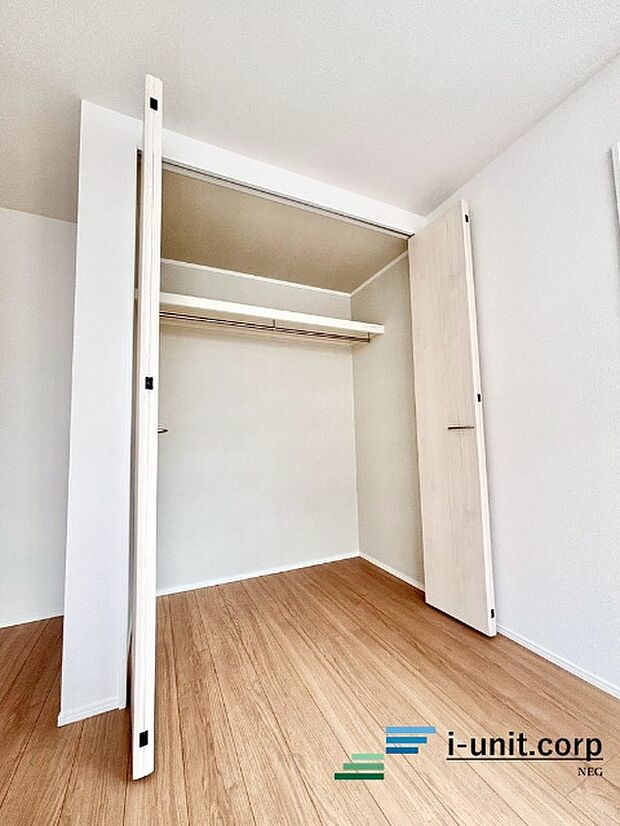 楽々片付けができる収納スペース。