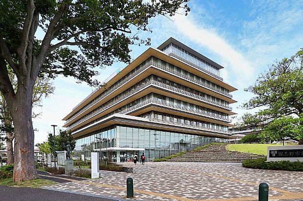 役所「習志野市役所まで4644m」