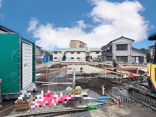 今日も、明日も、この街で、きっと誰かが幸せになる物語が描かれているはずです。