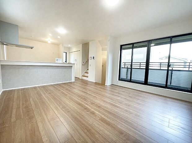 【施工例】シンプルでいて洗練された飽きの来ないデザインです。