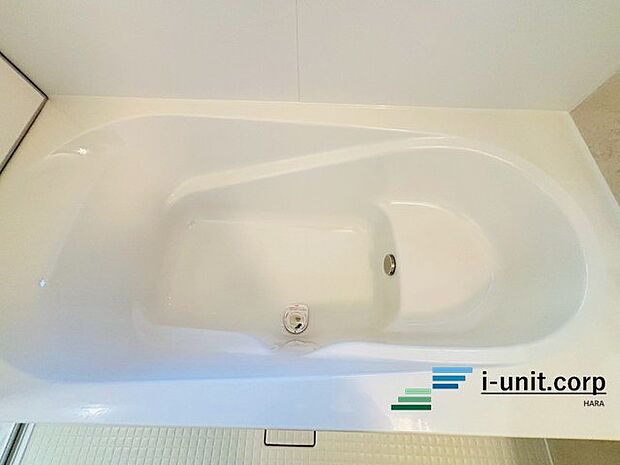 ゆったりとくつろげて、一日の疲れを落とせます。