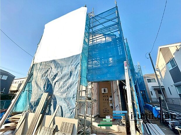 今日も、明日も、この街で、きっと誰かが幸せになる物語が描かれているはずです。