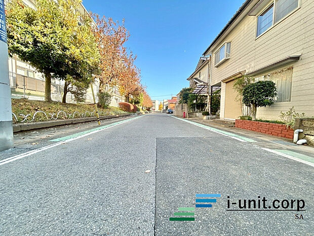前面道路です。