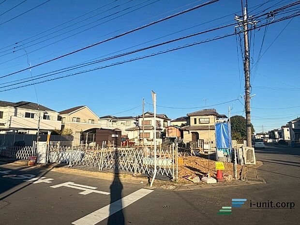 今日も、明日も、この街で、きっと誰かが幸せになる物語が描かれているはずです。