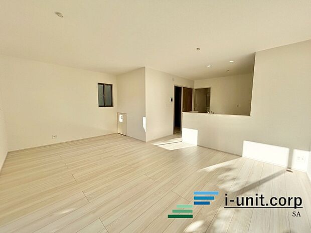 広々とした明るいデザインです。