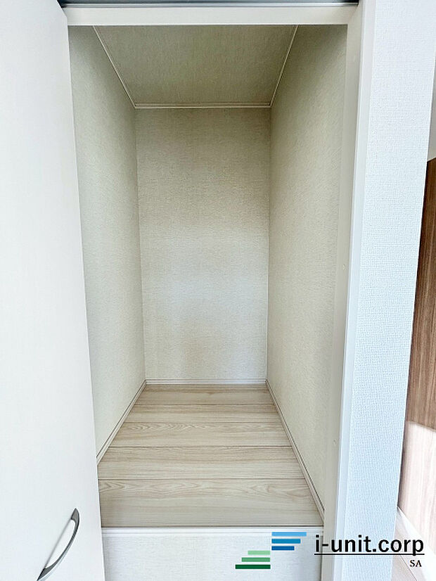 収納ですっきりお部屋も片付きます。