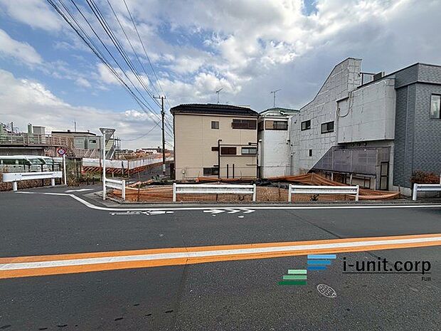 小・中学校まで徒歩圏内です。