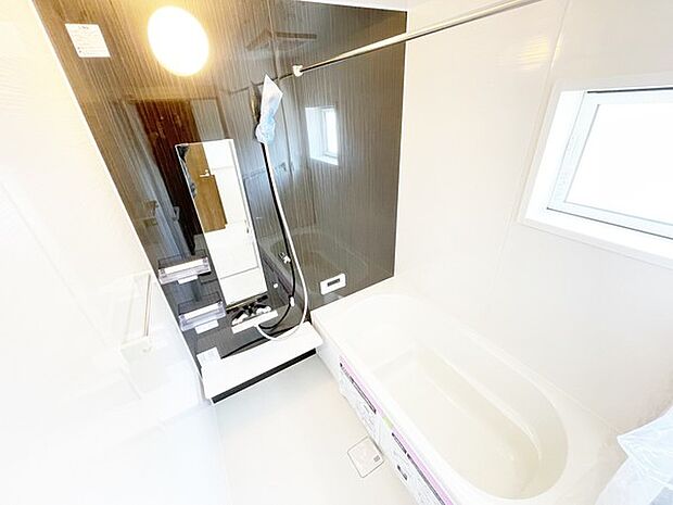 【同仕様】一日の疲れを癒すバスルーム