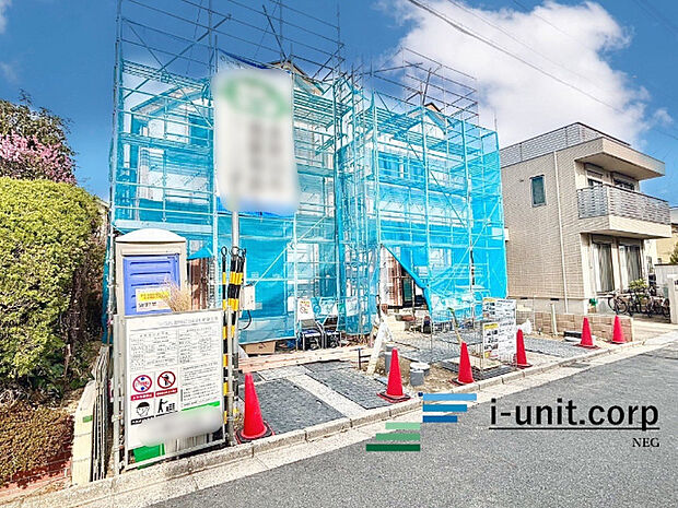 今日も、明日も、この街で、きっと誰かが幸せになる物語が描かれていくはずです。