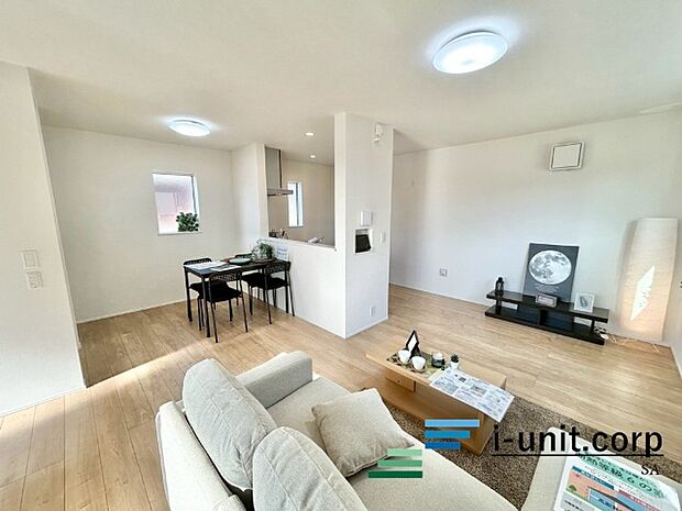 開放感のあるリビングです。