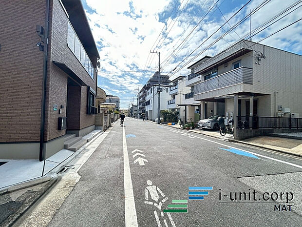 前面道路です。