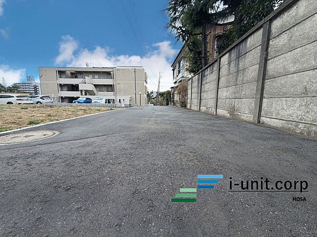 前面道路になります。
