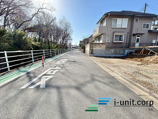 前面道路です。