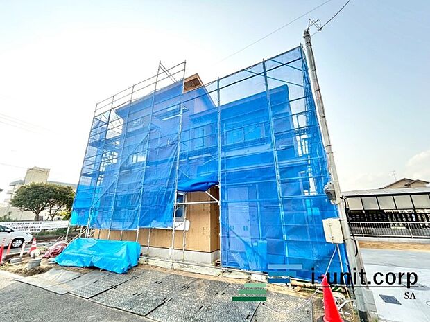 周辺環境も充実しております。