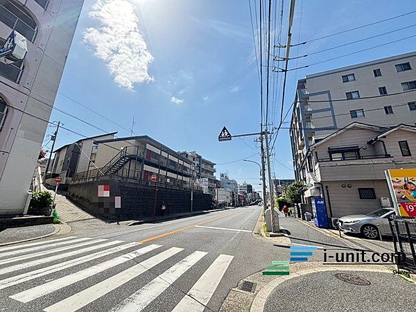 前面道路です。