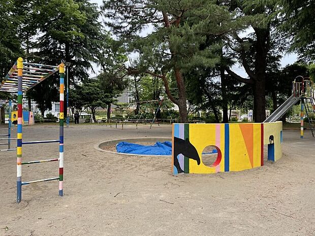 公園「松戸中央公園まで1107m」