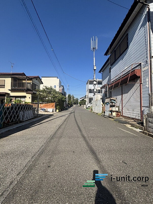 前面道路になります。
