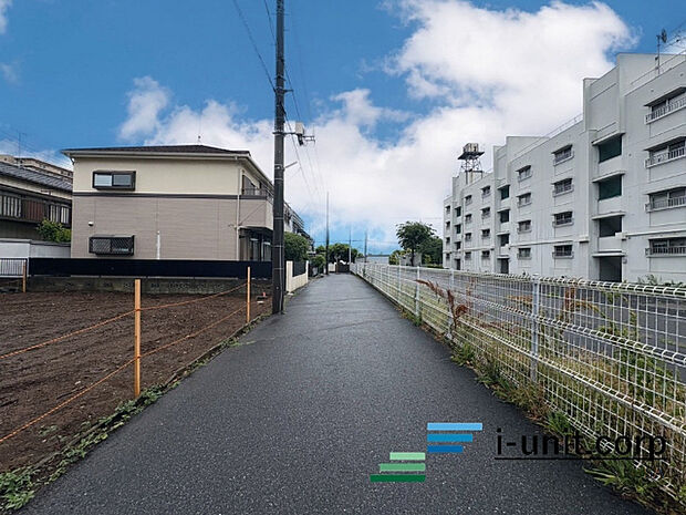 前面道路です。
