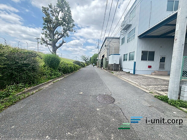 前面道路です。