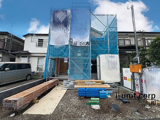 京成松戸線「二和向台」駅徒歩15分です。