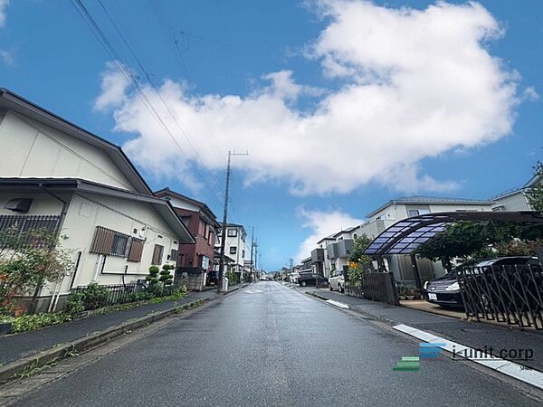 前面道路です。