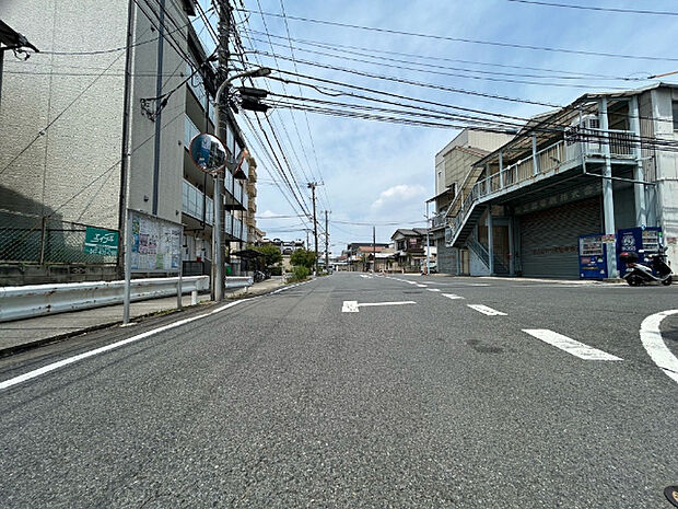 前面道路です。