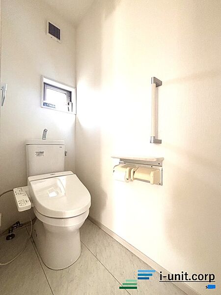 各階にトイレを完備しています。