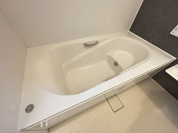 ゆったりとくつろげて、一日の疲れを落とせます。