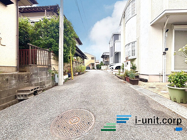 前面道路です。