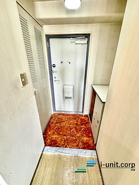 毎日みんなを見送り、迎え入れる我が家の顔となる玄関。