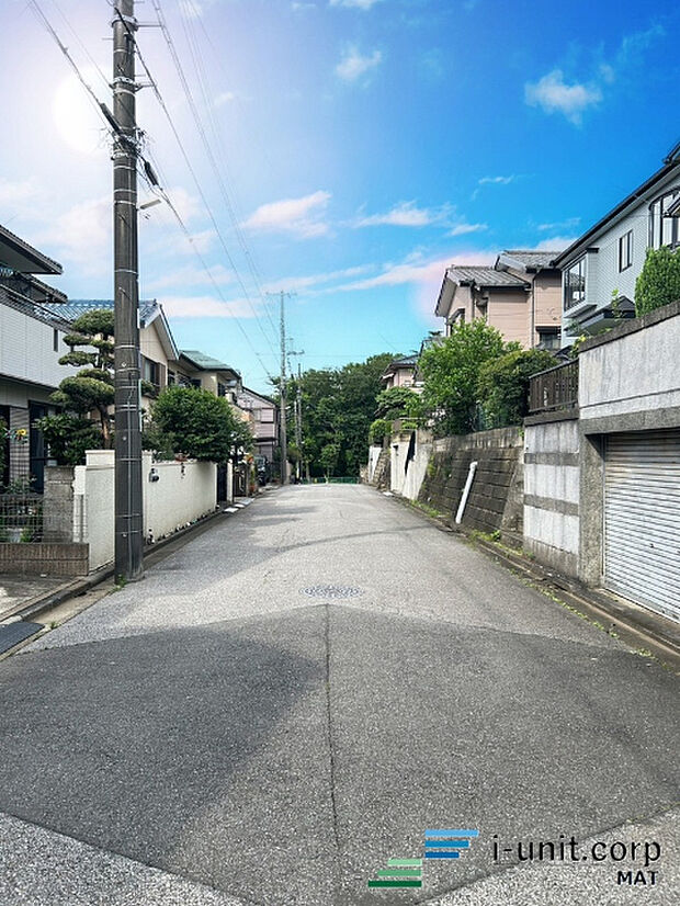 前面道路です。
