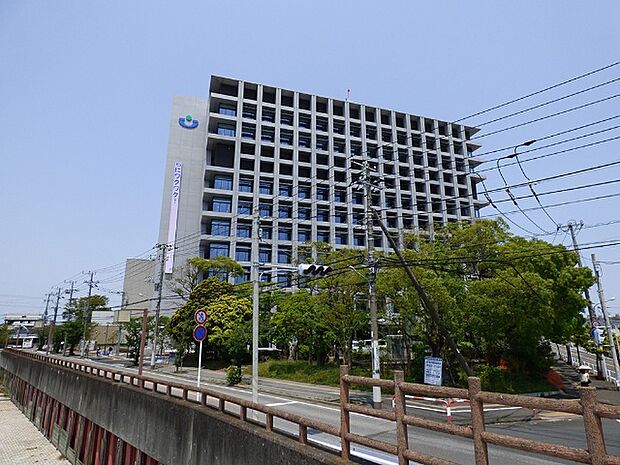 役所「浦安市役所まで1124m」