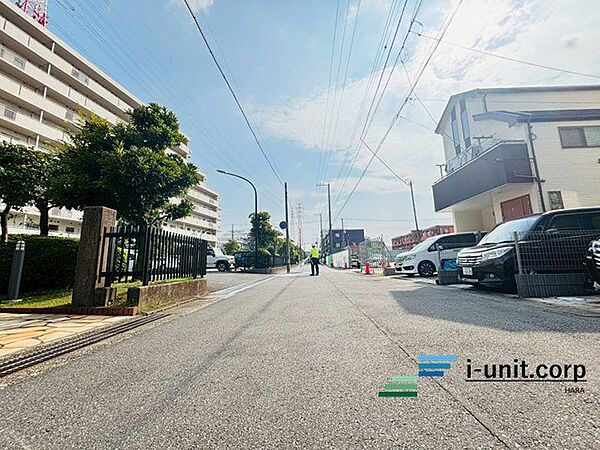 前面道路です。