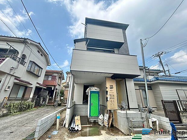 南向き角地です。