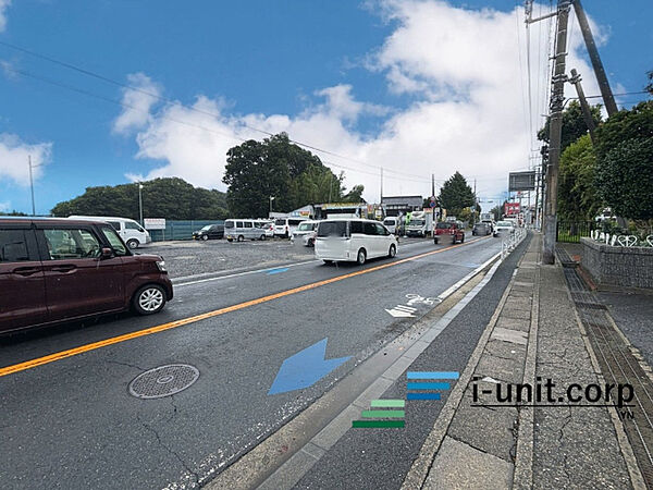 前面道路です。