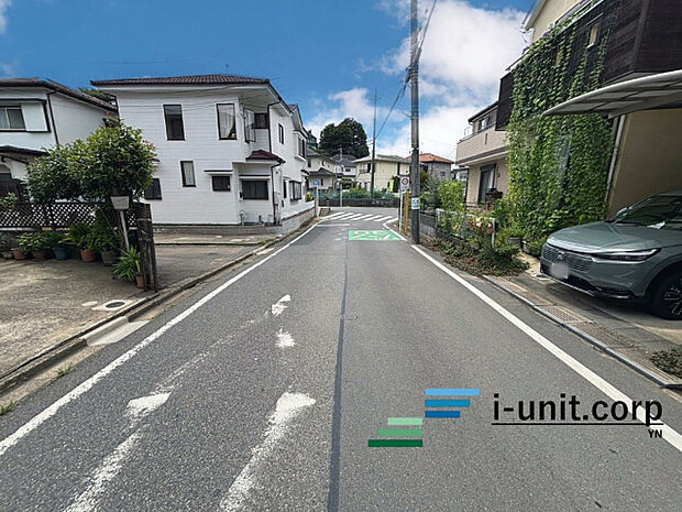 前面道路です。