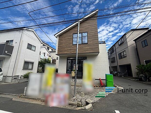 南方角地につき日当たり良好です。
