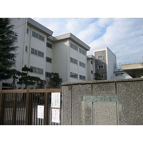 小学校「市川市立大和田小学校まで170m」