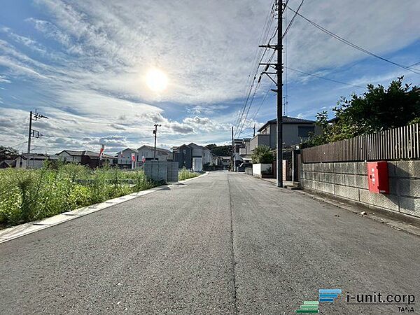 前面道路も約6.0mと広大です