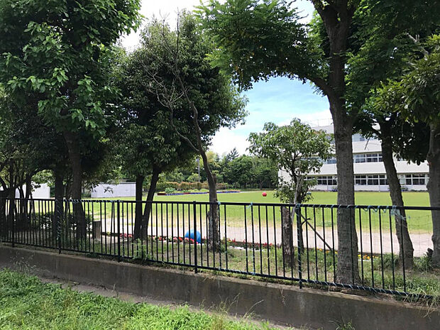 小学校「浦安市立東小学校まで480m」