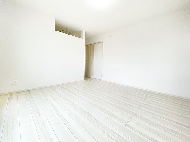 【同仕様】明るいお部屋はゲストのおもてなしの部屋に!