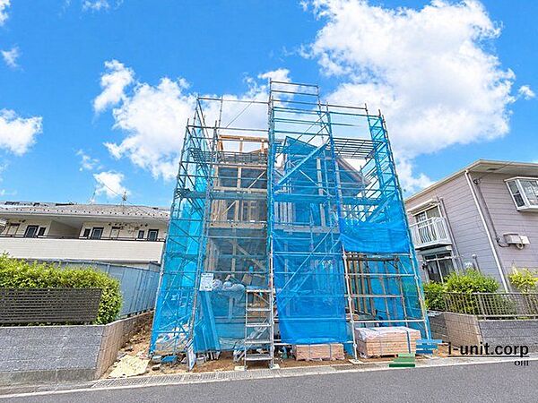 屋上付きなのでご家族のプライベート空間に！！※AIにて加工あり