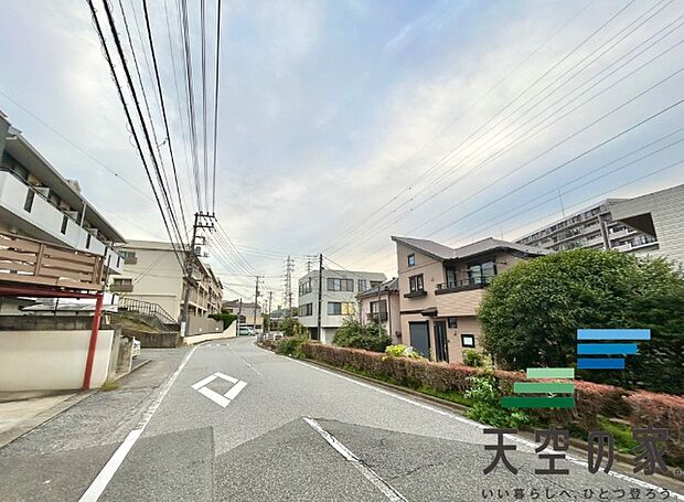 広々とした前面道路です!