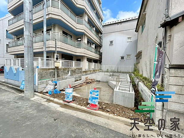 周辺環境も充実しております。