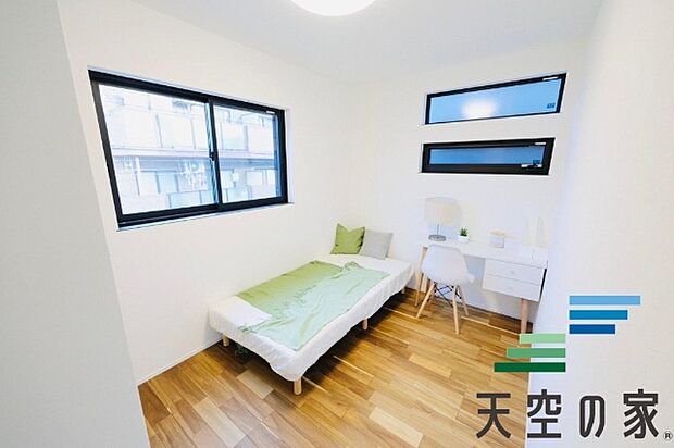 【同仕様】明るいお部屋はゲストのおもてなしの空間にも変化しますよ！使いやすいようにアレンジも〇