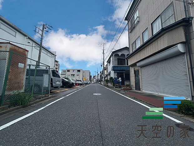 前面道路です。